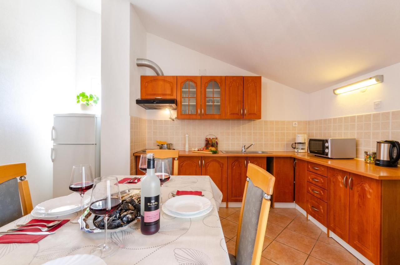 Suncica Appartement Selce